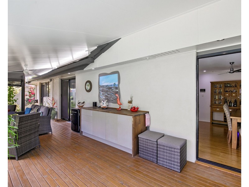 15 Maryanne Court, Point Vernon QLD 4655