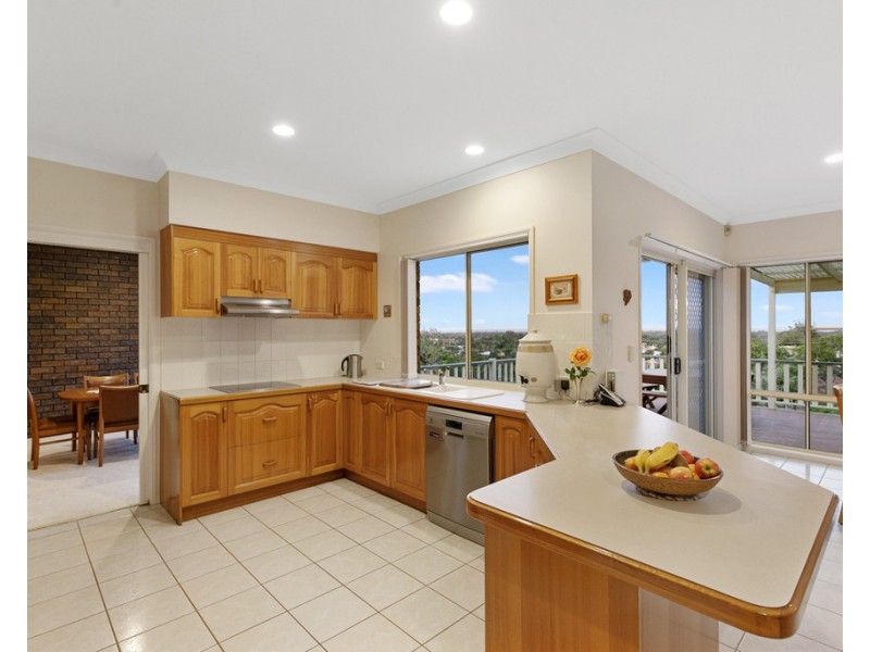 4 Sovereign Court, Urraween QLD 4655