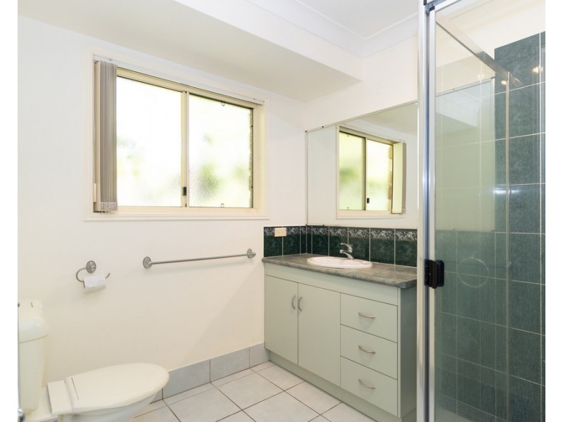 170 Kingfisher Parade, Toogoom QLD 4655