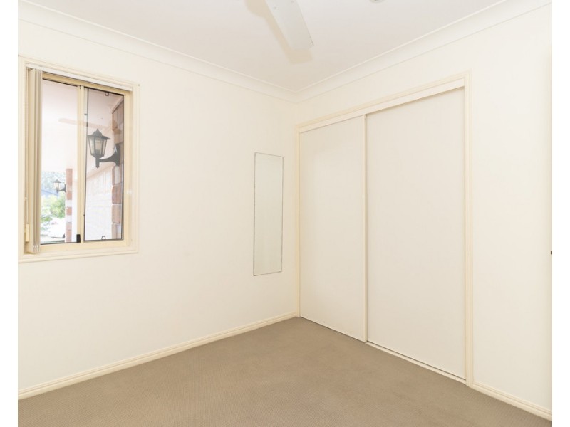 170 Kingfisher Parade, Toogoom QLD 4655