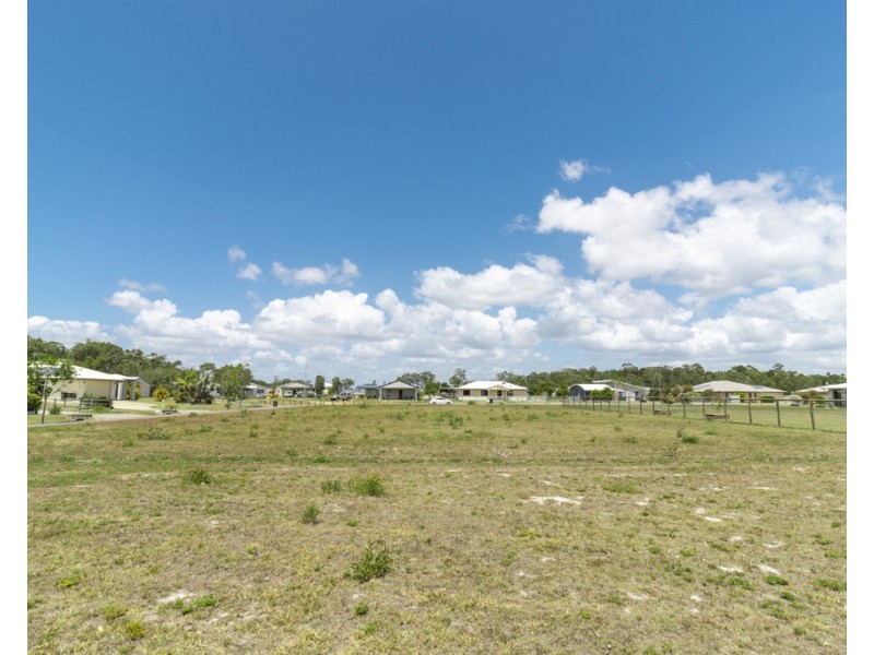 10 Whimbrel Place, Boonooroo QLD 4650