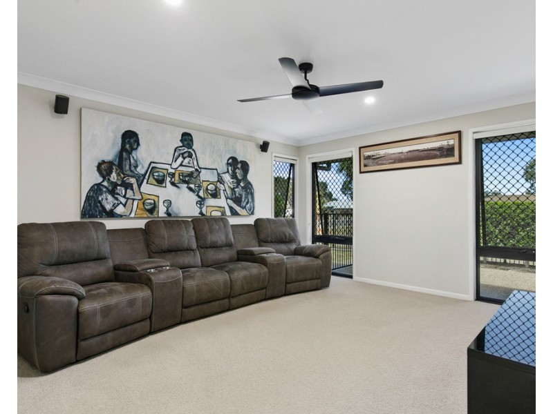 34 Sirenia Drive, Burrum Heads QLD 4659