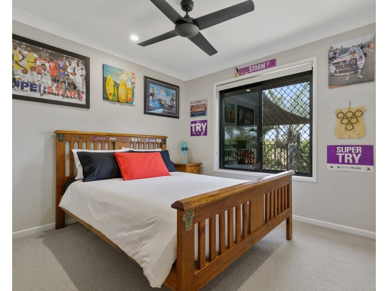 34 Sirenia Drive, Burrum Heads QLD 4659