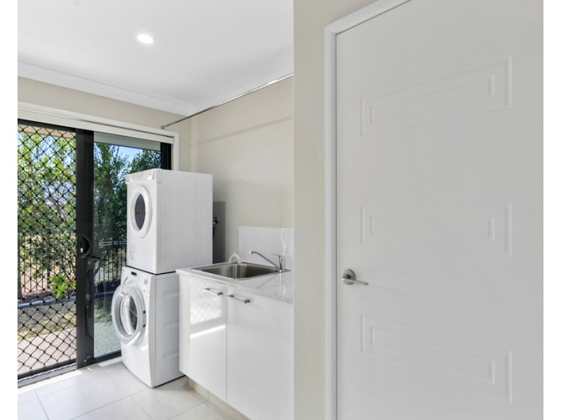 34 Sirenia Drive, Burrum Heads QLD 4659