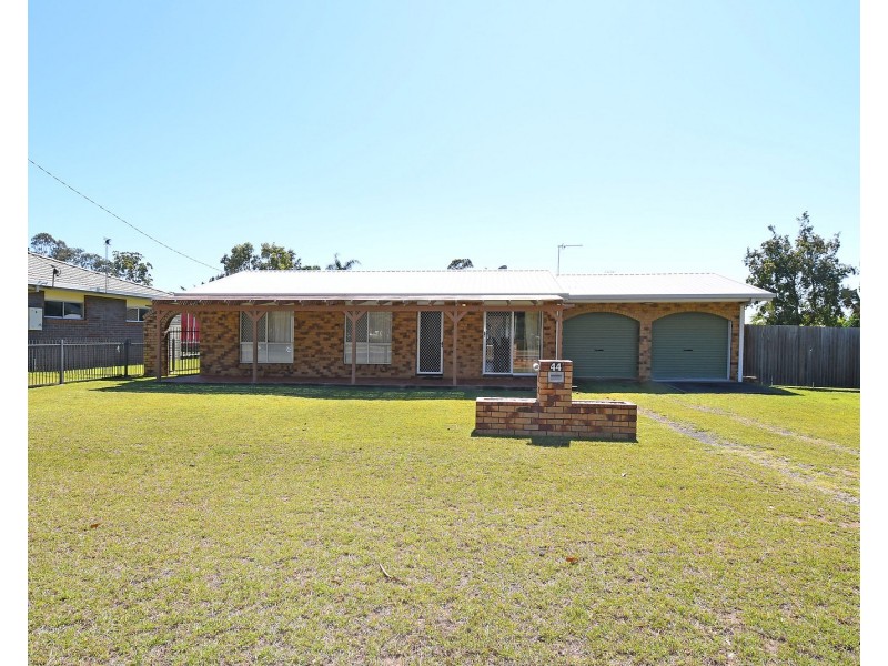 44 Barker Street, Point Vernon QLD 4655