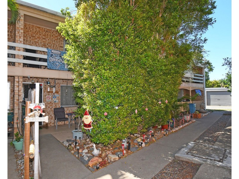 4/3 King Street, Urangan QLD 4655