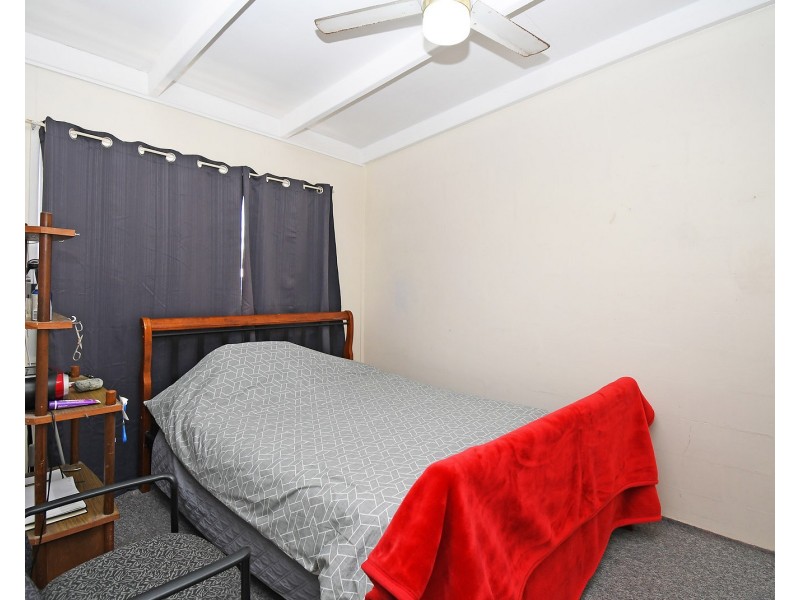 4/3 King Street, Urangan QLD 4655