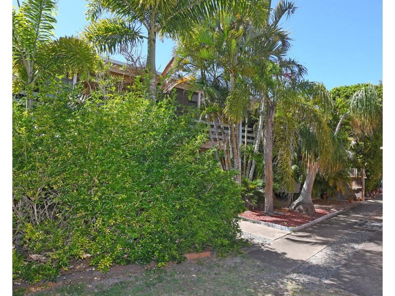 4/3 King Street, Urangan QLD 4655