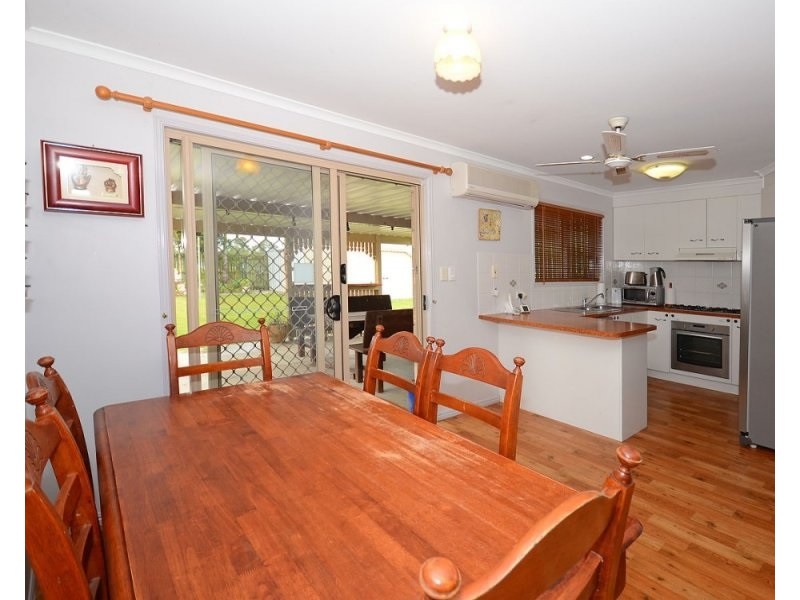 21 Wide Bay Drive, Eli Waters QLD 4655