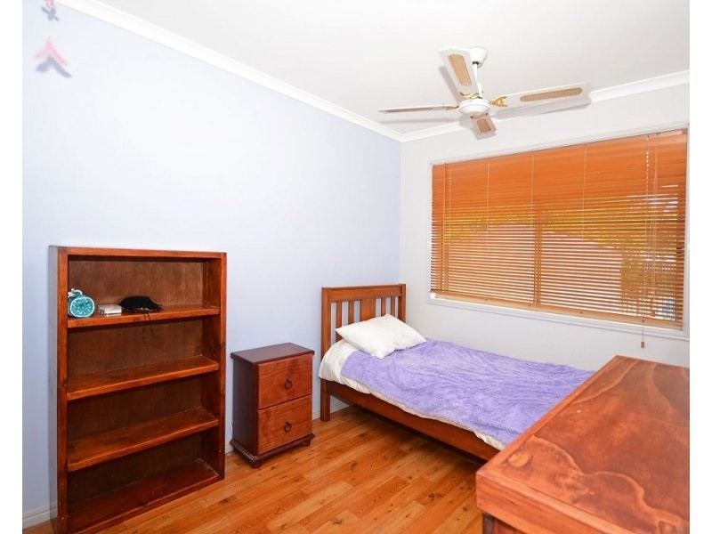 21 Wide Bay Drive, Eli Waters QLD 4655