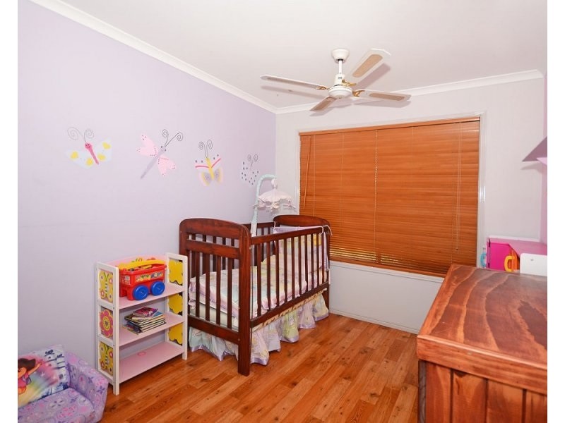 21 Wide Bay Drive, Eli Waters QLD 4655