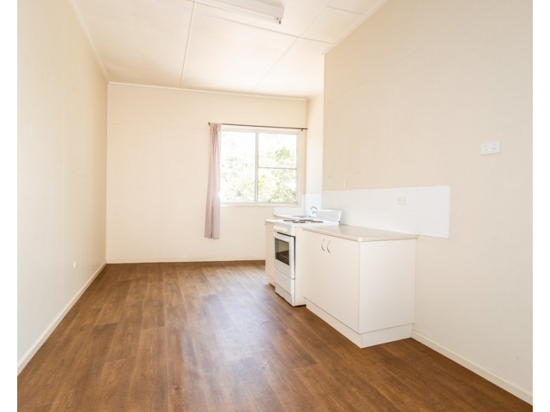 1/346 Esplanade, Scarness QLD 4655