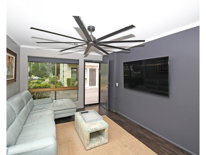 6/10 McKean Road, Scarness QLD 4655