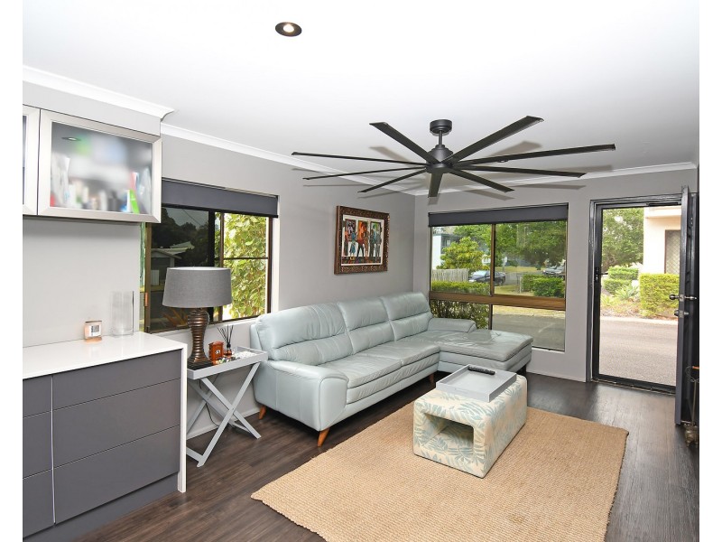 6/10 McKean Road, Scarness QLD 4655