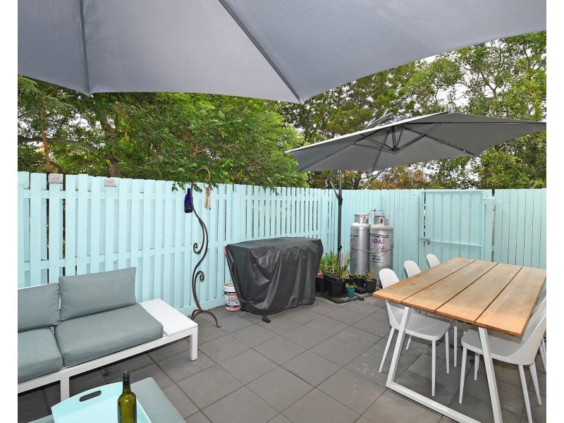 6/10 McKean Road, Scarness QLD 4655