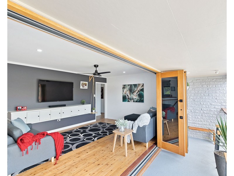 23 Holiday Parade, Scarness QLD 4655