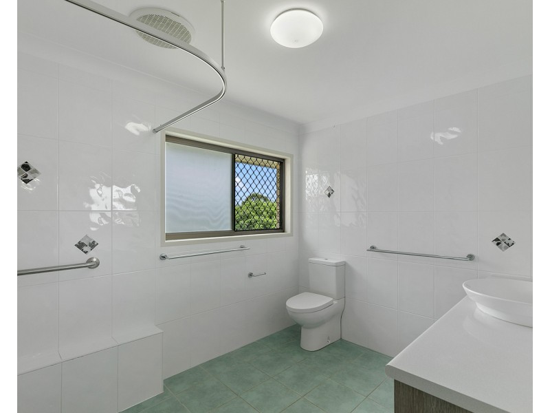 5 Norman Court, Pialba QLD 4655
