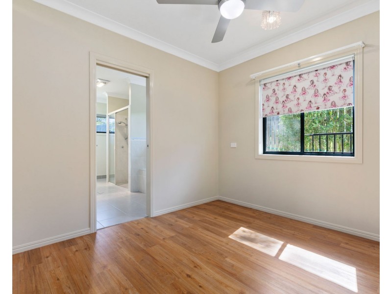 99 Bay Park Road, Wondunna QLD 4655