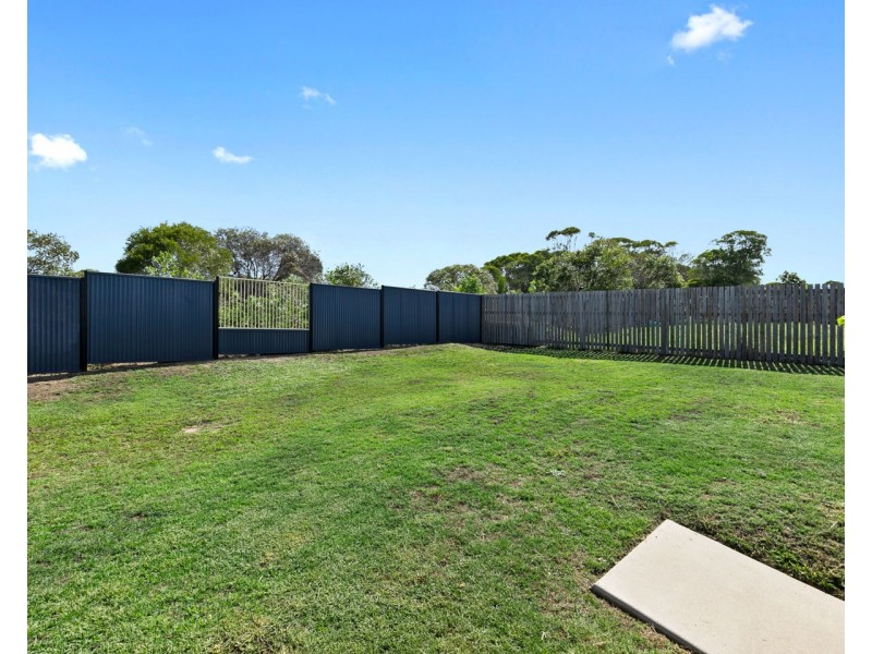 99 Bay Park Road, Wondunna QLD 4655
