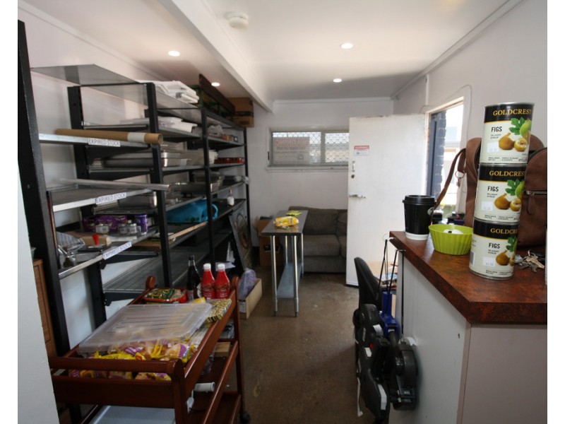 78 Main Street (Cnr Rose Street), Pialba QLD 4655