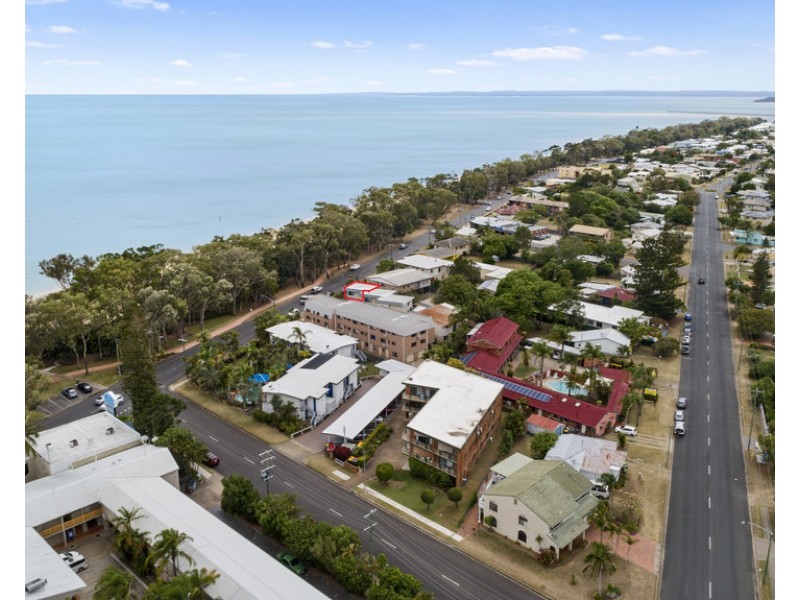 2/480 Esplanade, Torquay QLD 4655