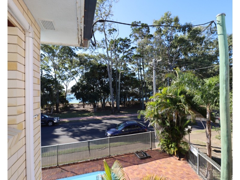 2/480 Esplanade, Torquay QLD 4655