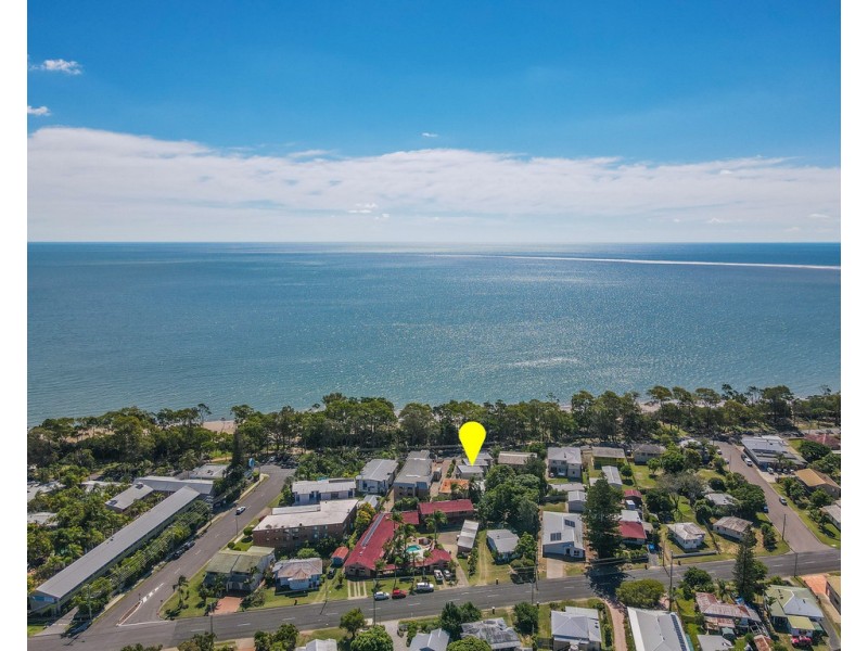 2/480 Esplanade, Torquay QLD 4655