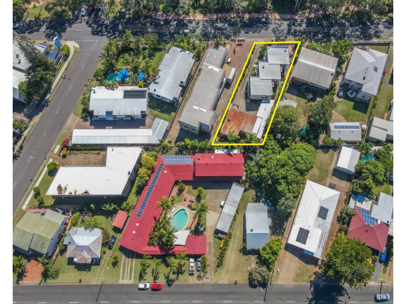 2/480 Esplanade, Torquay QLD 4655