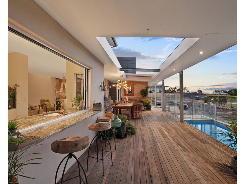 29-31 Hennessy Drive, Dundowran Beach QLD 4655