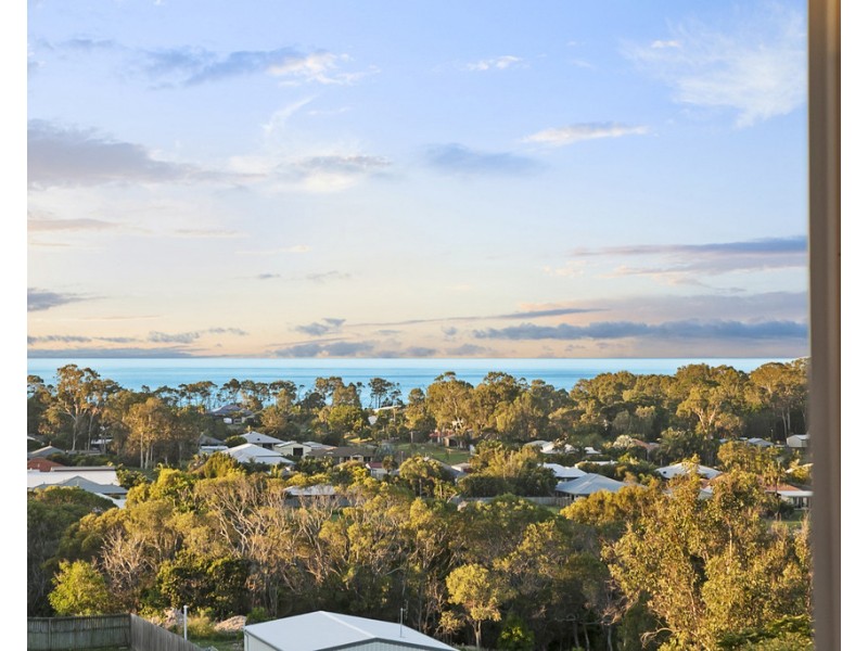 29-31 Hennessy Drive, Dundowran Beach QLD 4655