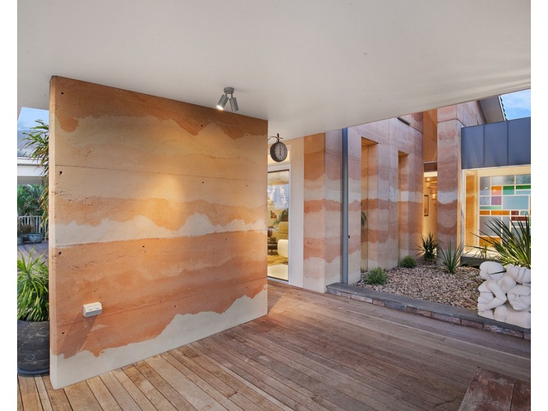 29-31 Hennessy Drive, Dundowran Beach QLD 4655