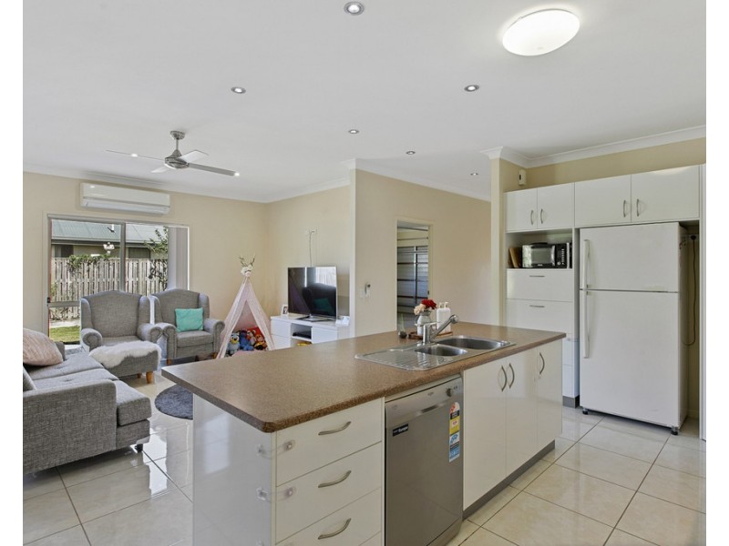 66 Parklands Boulevard, Wondunna QLD 4655