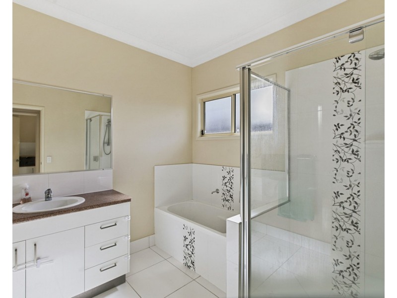 66 Parklands Boulevard, Wondunna QLD 4655