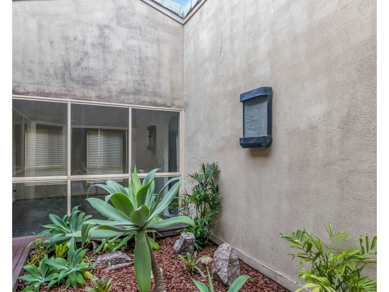 4 Cassia Avenue, Scarness QLD 4655