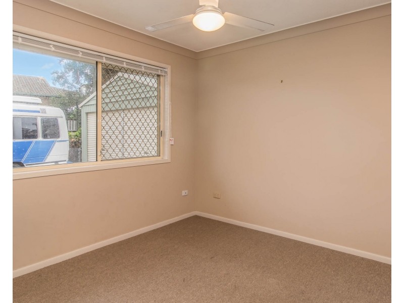 4 Cassia Avenue, Scarness QLD 4655