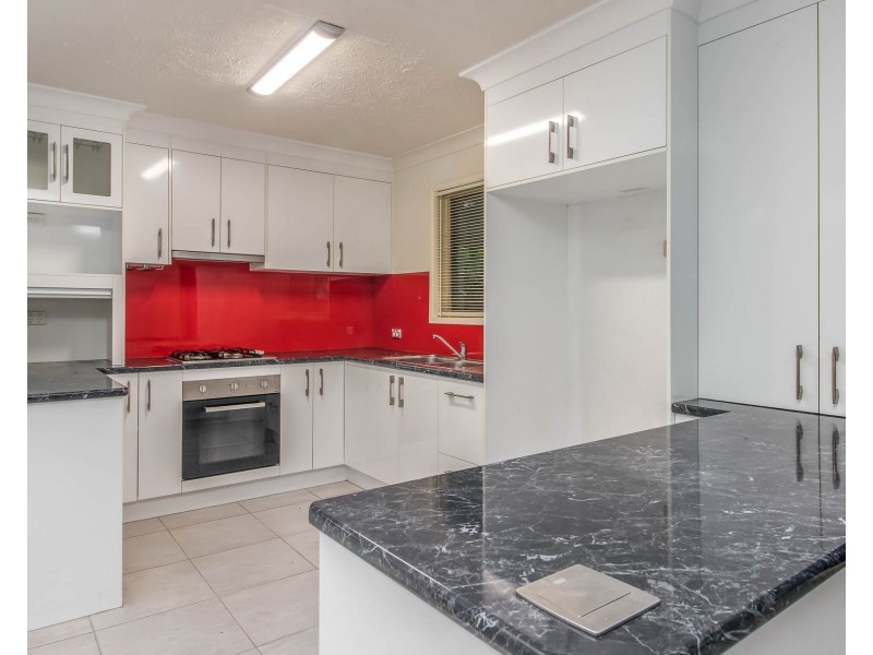 4 Cassia Avenue, Scarness QLD 4655