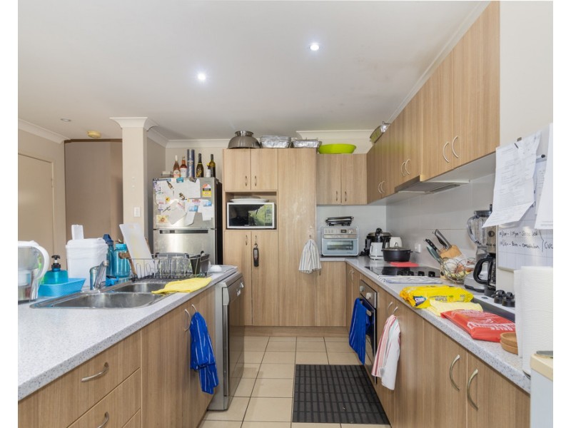 25/1 Ibis Boulevard, Eli Waters QLD 4655