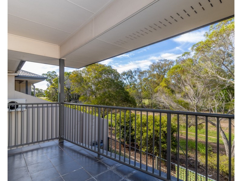 25/1 Ibis Boulevard, Eli Waters QLD 4655