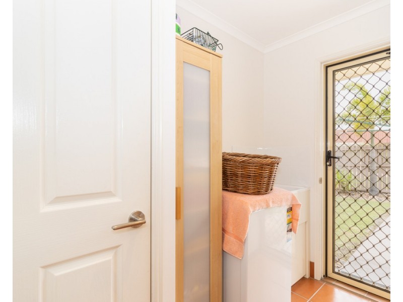 6 Butcherbird Close, Eli Waters QLD 4655