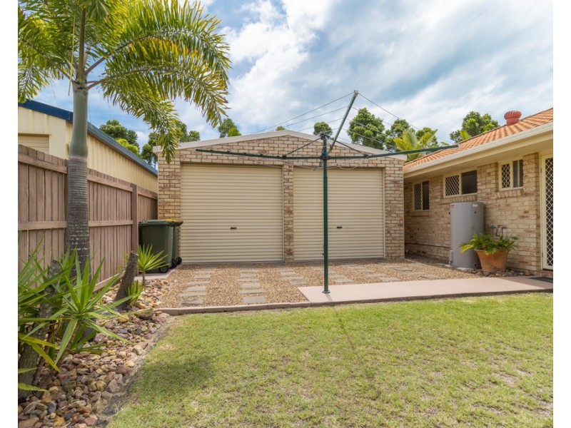 6 Butcherbird Close, Eli Waters QLD 4655