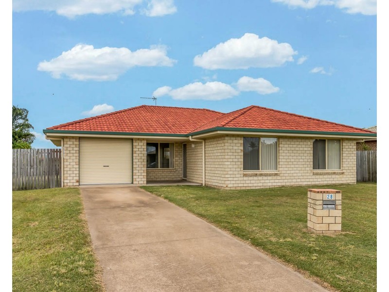 28 Isis Court, Eli Waters QLD 4655