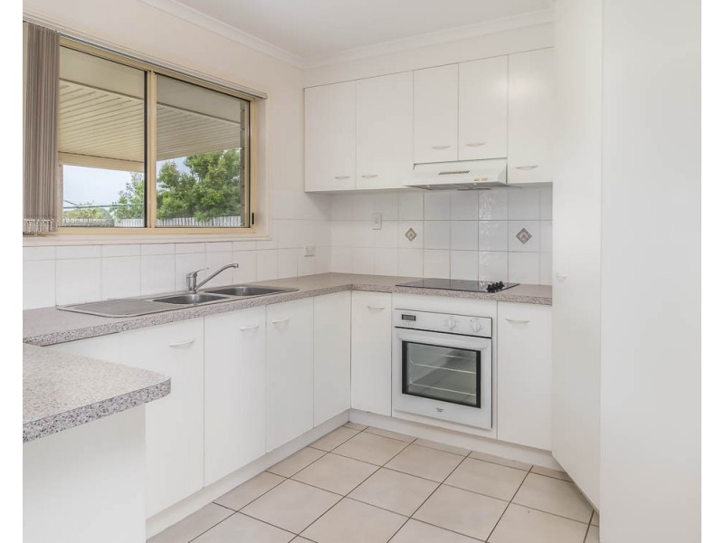 28 Isis Court, Eli Waters QLD 4655