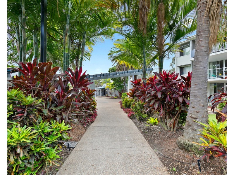 30/68 Pulgul Street, Urangan QLD 4655