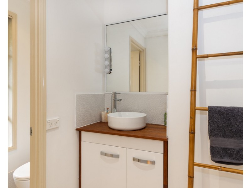 25 Abbey Court, Kawungan QLD 4655