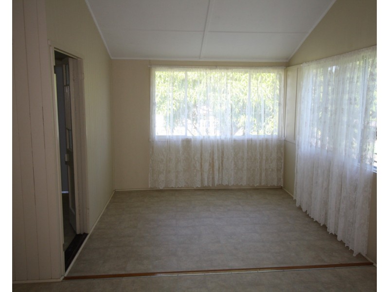 150 Torquay Road, Scarness QLD 4655