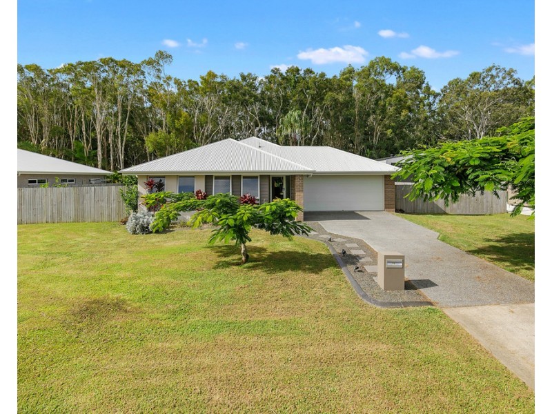 8B Jimilee Street, Dundowran Beach QLD 4655