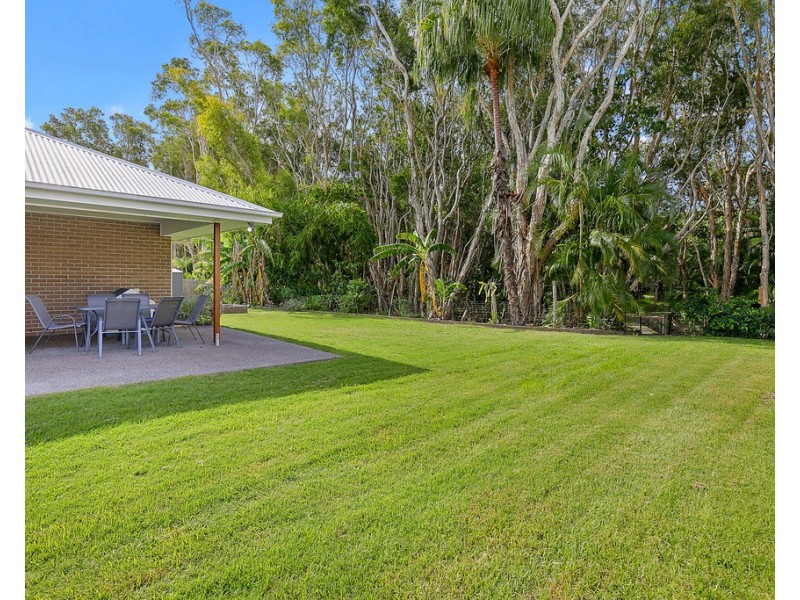 8B Jimilee Street, Dundowran Beach QLD 4655
