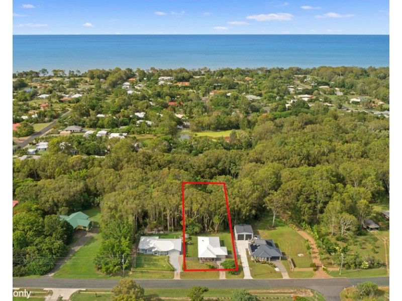 8B Jimilee Street, Dundowran Beach QLD 4655