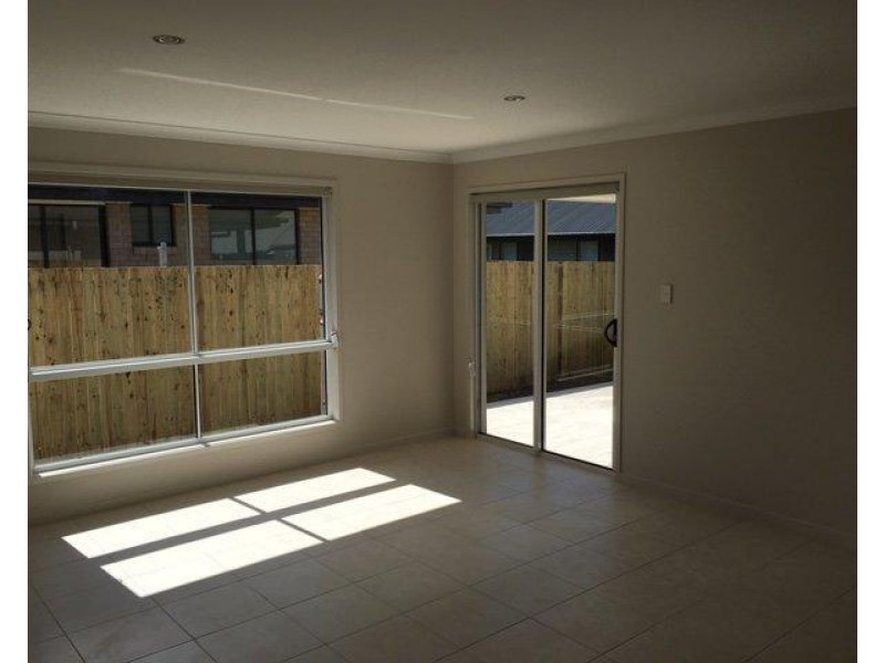 3 Lillee Court, Urangan QLD 4655