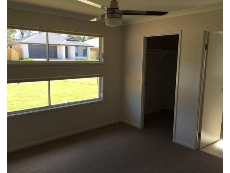 3 Lillee Court, Urangan QLD 4655